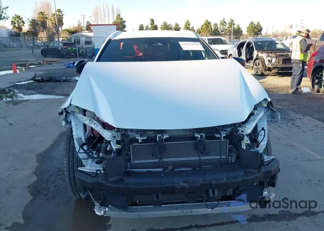 2025 Toyota Crown Signia Xle из США, поврежденный, VIN JTDACAAJ2S3008868